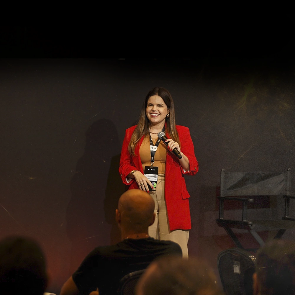 Luana Dias no palco